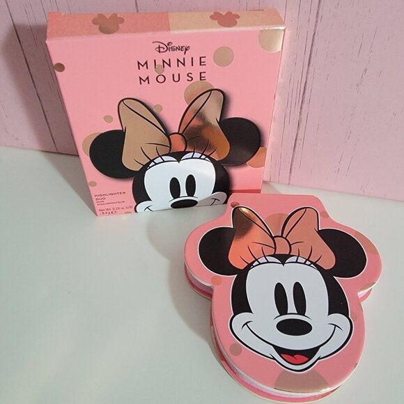 DISNEY MINNIE MOUSE Highlighter Duo Revolution Makeup London Beauty Blush NEW - Picture 4 of 12